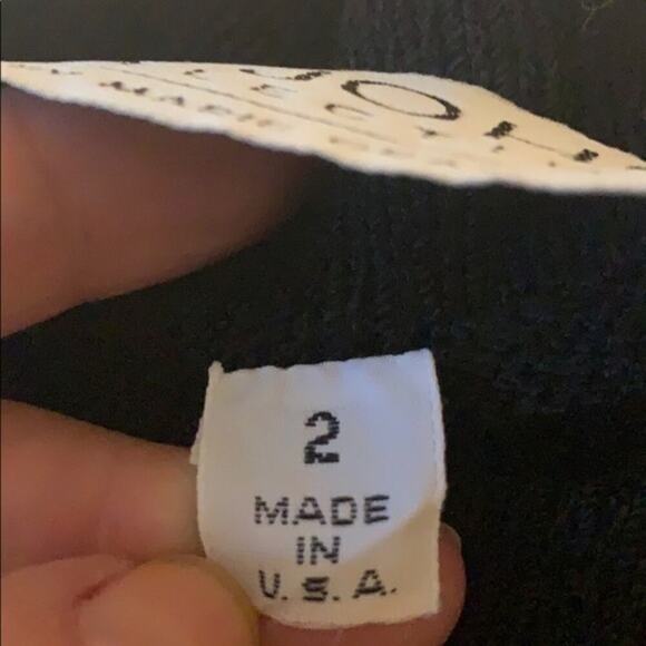 ▶️ St. John ◀️ Santana Black Knit Dress with  Gold Buttons. Size 2. Fits like 6 - Picture 7 of 16